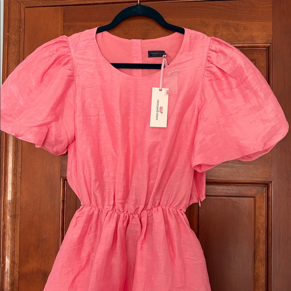 Vineyard Vines | Puff Sleeve Cutout Dress - Picture 3 of 11